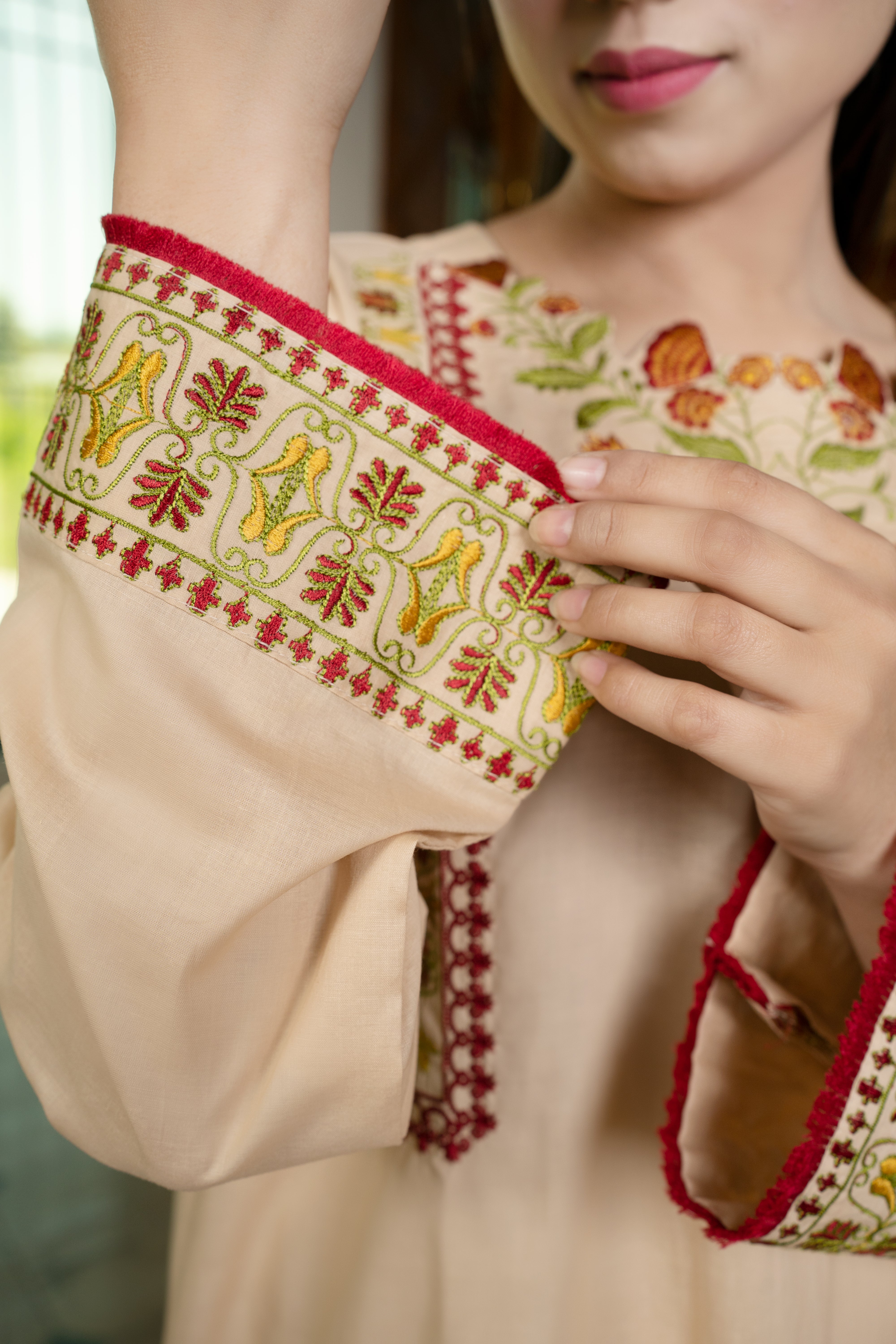 2 - Piece Embroidery Suit (S11204)