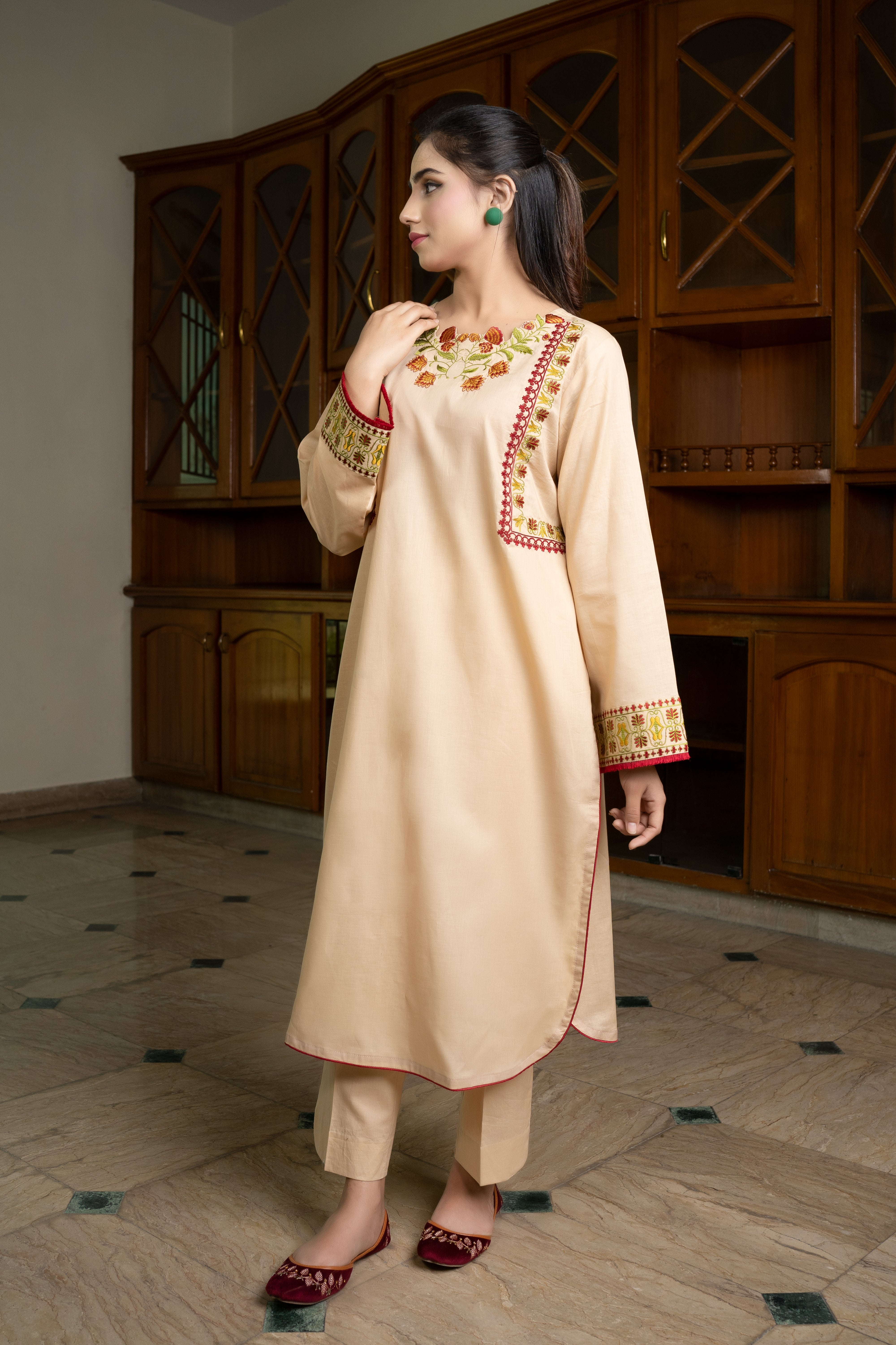 2 - Piece Embroidery Suit (S11204)