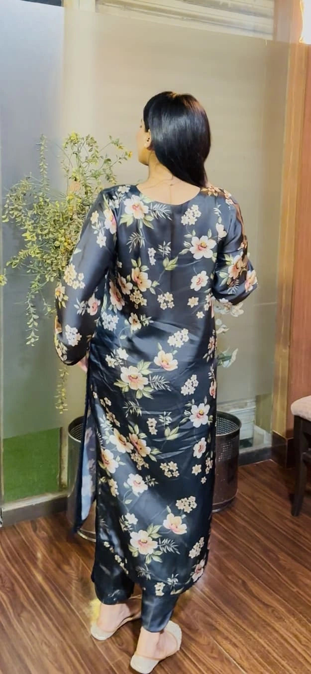 Shamooz Silk 2-Piece Printed Suit