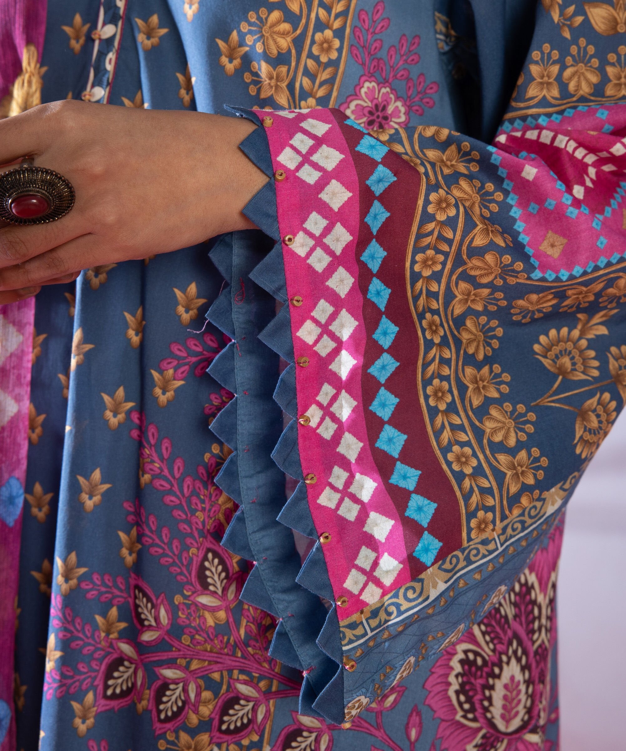 3 Piece - Lawn Printed Suit