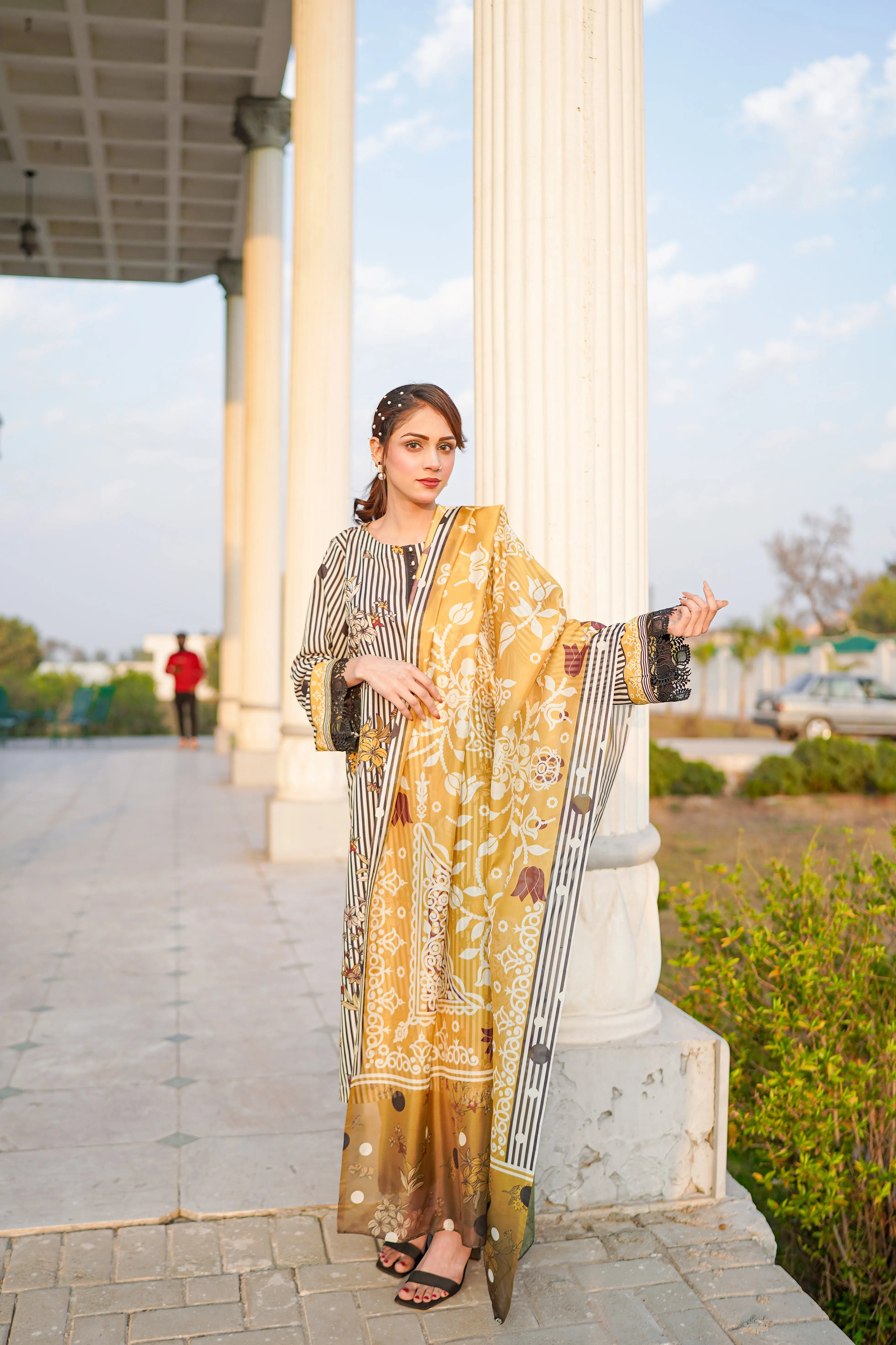 3- Piece Printed Suit (R11226)